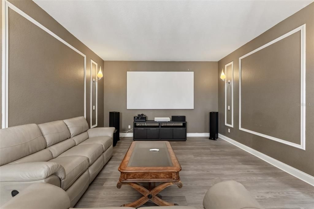 En Venta: $3,290,000 (5 camas, 6 baños, 7058 Pies cuadrados)