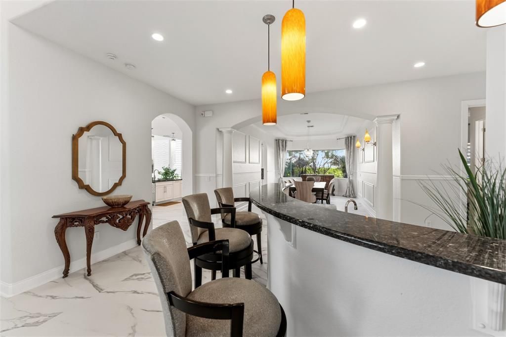 En Venta: $3,290,000 (5 camas, 6 baños, 7058 Pies cuadrados)
