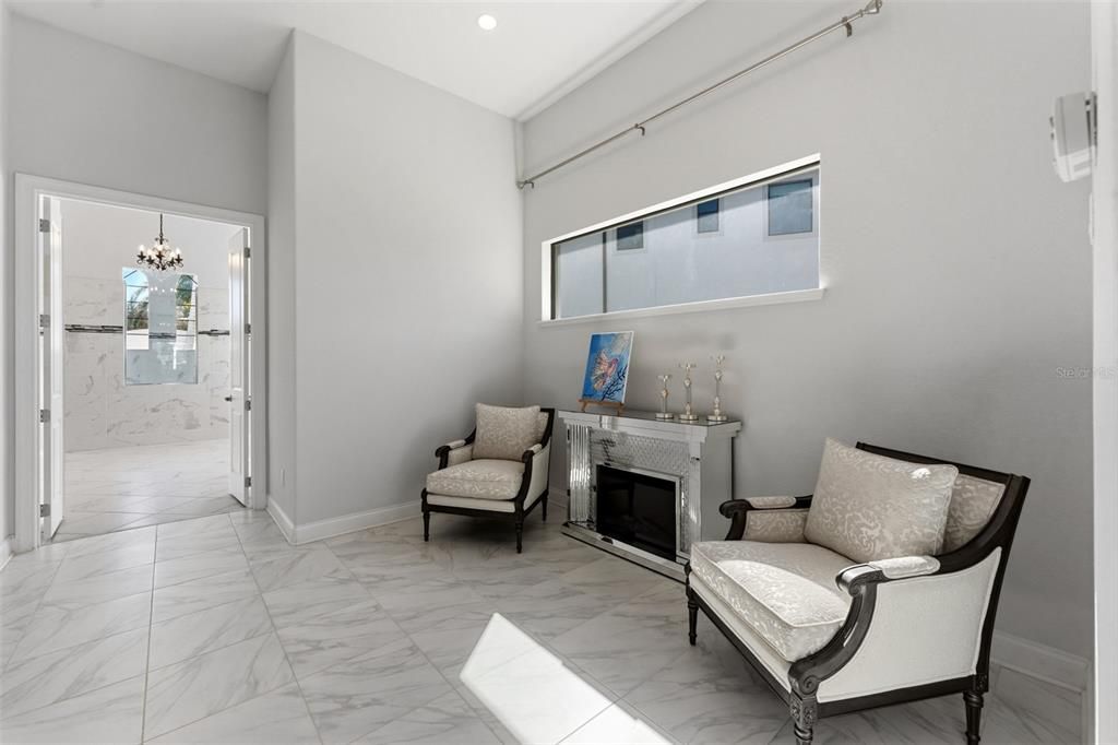 En Venta: $3,290,000 (5 camas, 6 baños, 7058 Pies cuadrados)