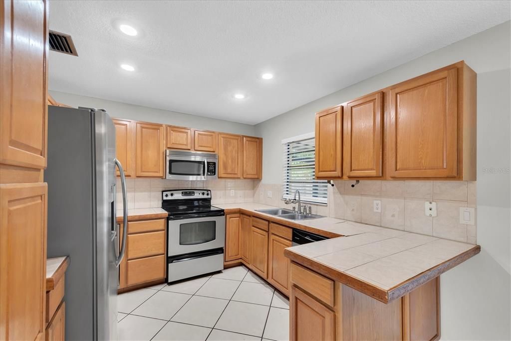 En Venta: $460,000 (3 camas, 2 baños, 1500 Pies cuadrados)