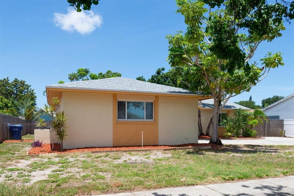 En Venta: $460,000 (3 camas, 2 baños, 1500 Pies cuadrados)