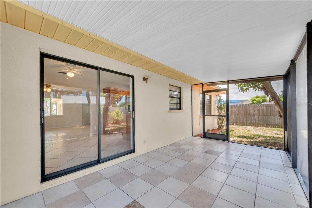 En Venta: $460,000 (3 camas, 2 baños, 1500 Pies cuadrados)