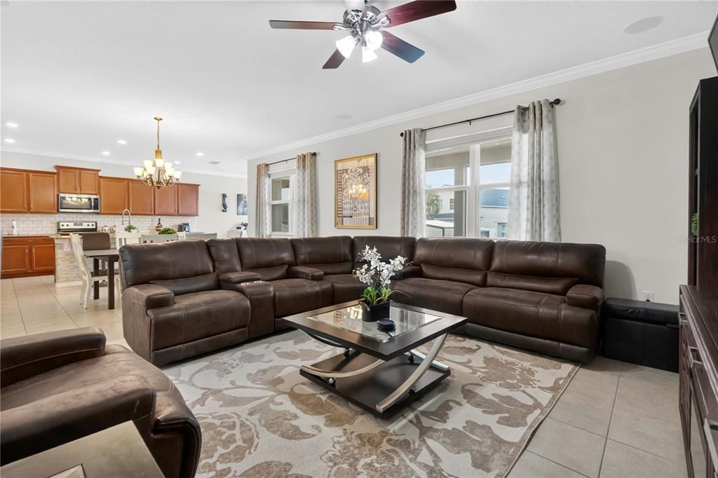 For Sale: $395,000 (4 beds, 2 baths, 2329 Square Feet)