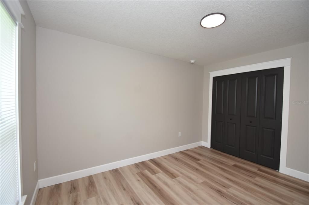 В аренду: $1,950 (3 спален, 2 ванн, 1311 Квадратных фут)