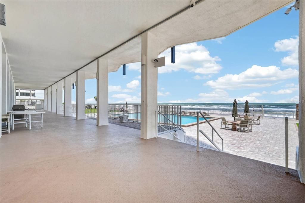 На продажу: $439,000 (2 спален, 2 ванн, 1178 Квадратных фут)