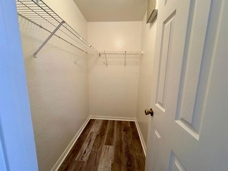 В аренду: $1,725 (3 спален, 2 ванн, 1250 Квадратных фут)