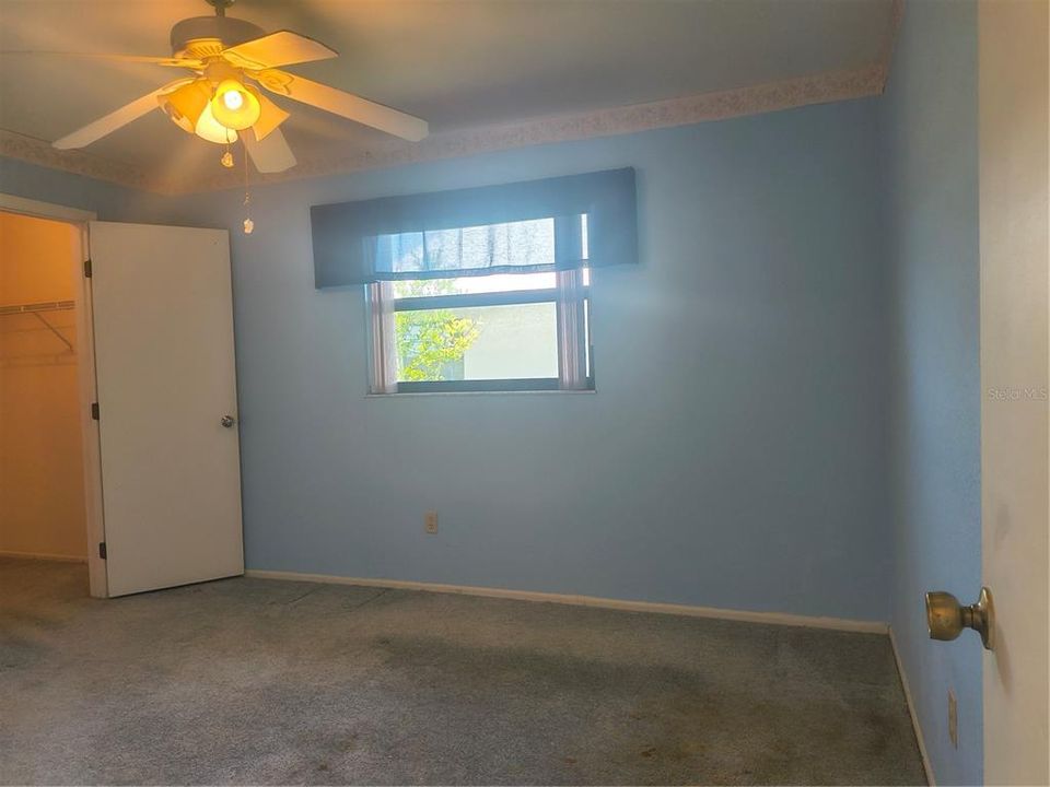 For Sale: $450,000 (3 beds, 2 baths, 1804 Square Feet)