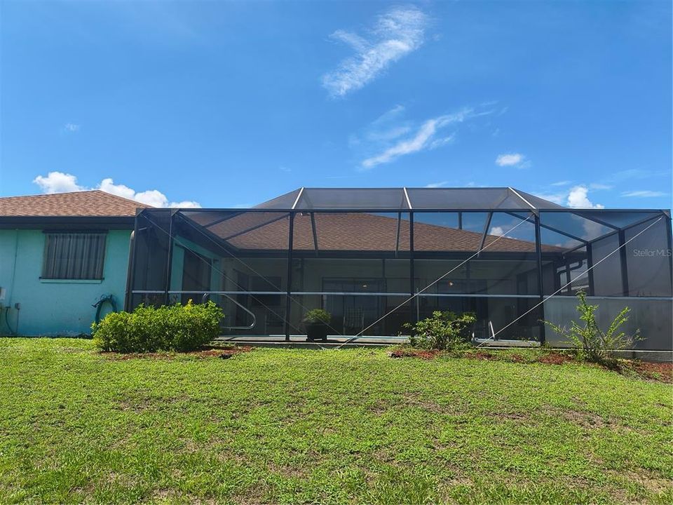 For Sale: $450,000 (3 beds, 2 baths, 1804 Square Feet)