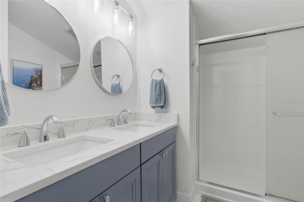 For Rent: $5,500 (3 beds, 2 baths, 1560 Square Feet)