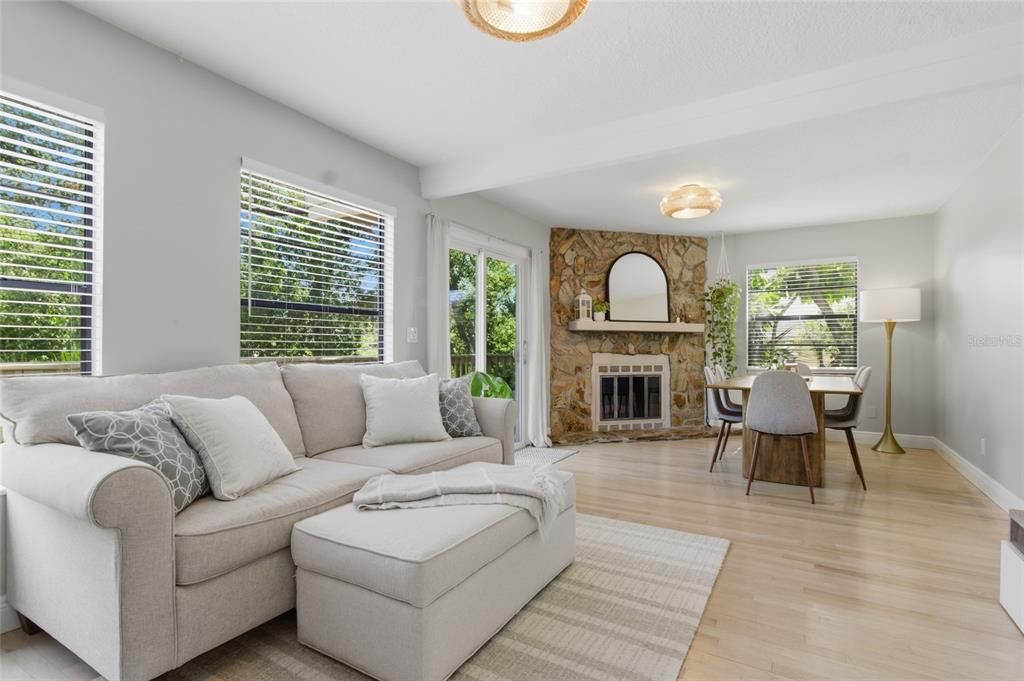 For Rent: $5,500 (3 beds, 2 baths, 1560 Square Feet)