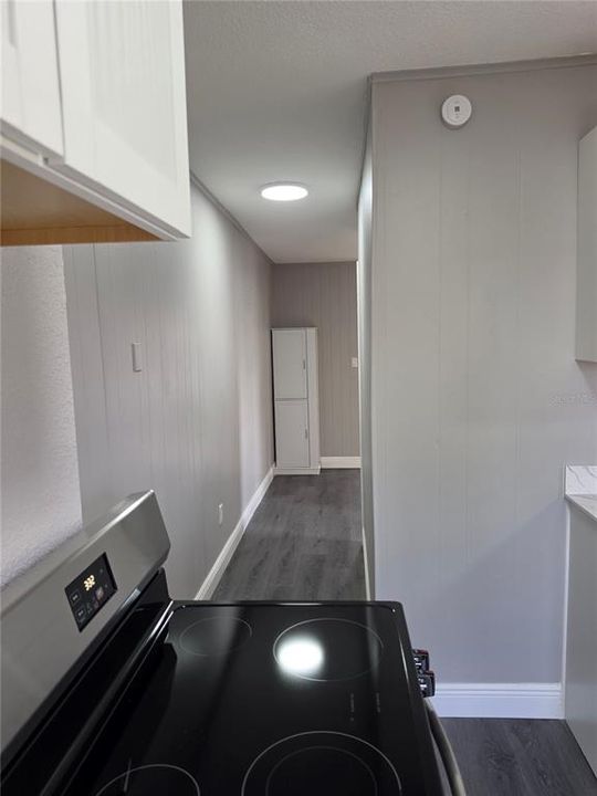 For Rent: $1,250 (1 beds, 1 baths, 610 Square Feet)
