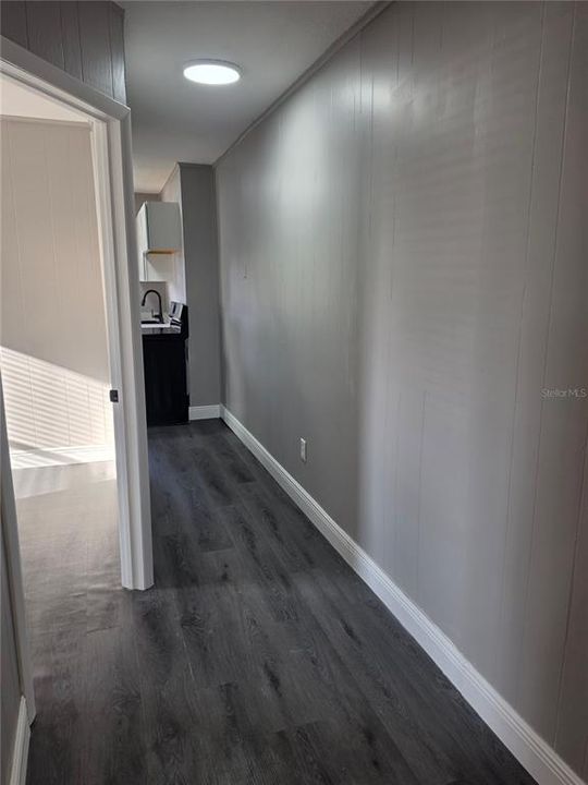 For Rent: $1,250 (1 beds, 1 baths, 610 Square Feet)