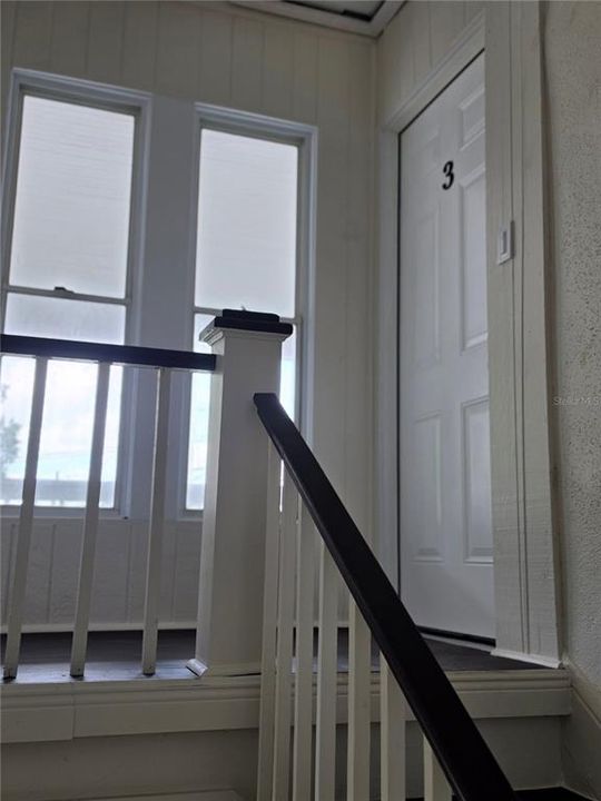 For Rent: $1,250 (1 beds, 1 baths, 610 Square Feet)