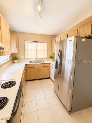 En Venta: $299,000 (3 camas, 2 baños, 1248 Pies cuadrados)