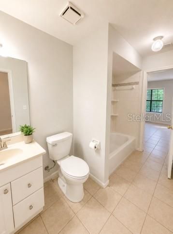 En Venta: $299,000 (3 camas, 2 baños, 1248 Pies cuadrados)