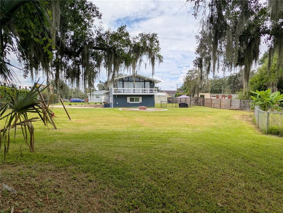 En Venta: $359,000 (3 camas, 2 baños, 1832 Pies cuadrados)