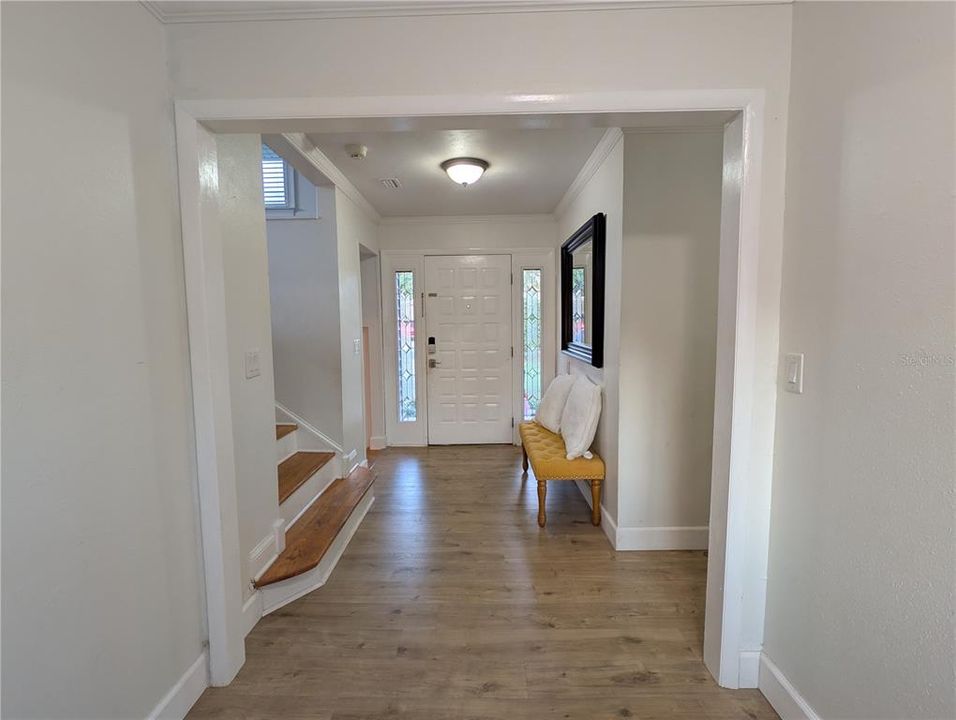 En Venta: $359,000 (3 camas, 2 baños, 1832 Pies cuadrados)
