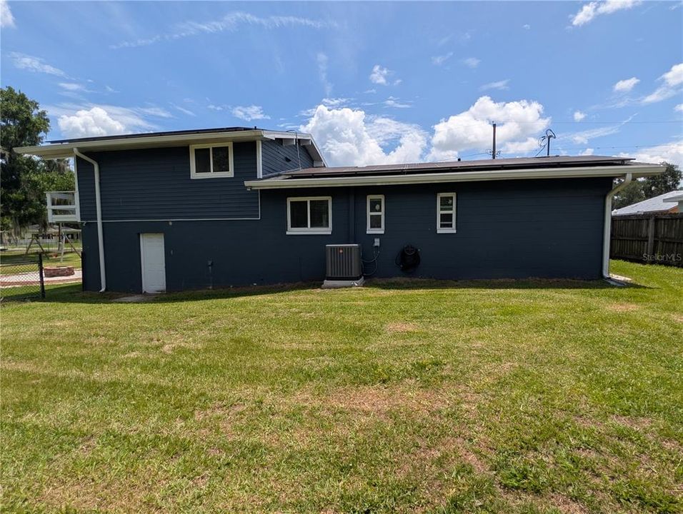 En Venta: $359,000 (3 camas, 2 baños, 1832 Pies cuadrados)