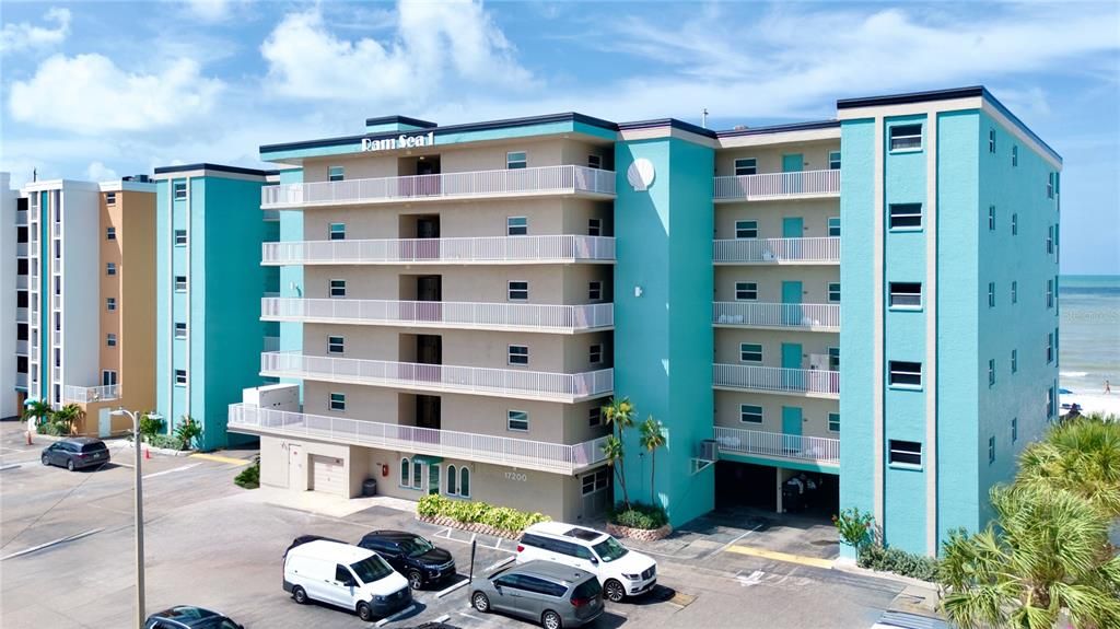 En Venta: $689,000 (1 camas, 1 baños, 895 Pies cuadrados)