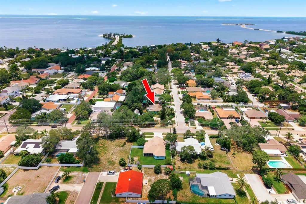 En Venta: $435,000 (3 camas, 2 baños, 1928 Pies cuadrados)