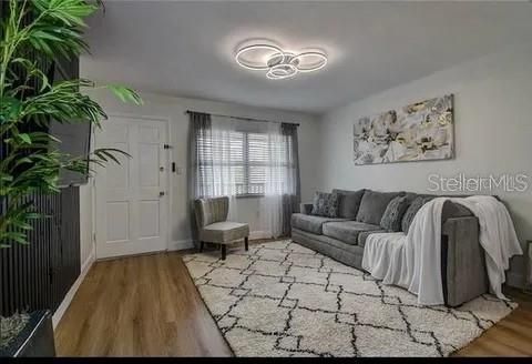 В аренду: $1,600 (1 спален, 1 ванн, 500 Квадратных фут)