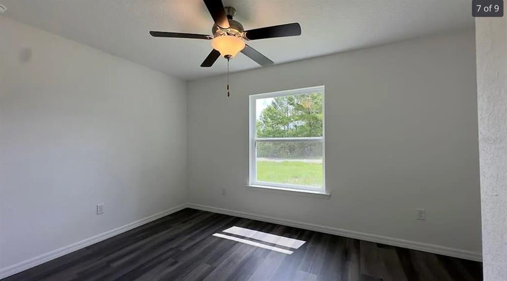 En Venta: $245,000 (3 camas, 2 baños, 1323 Pies cuadrados)