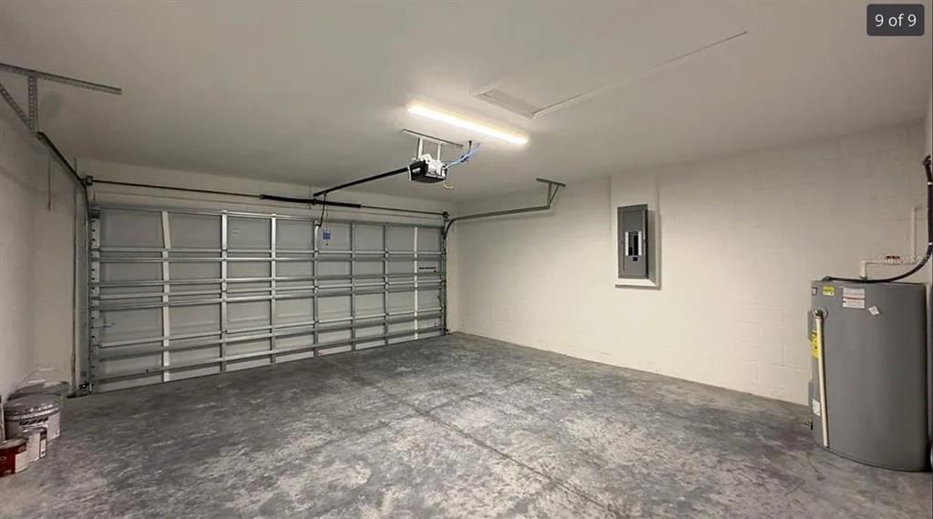 En Venta: $245,000 (3 camas, 2 baños, 1323 Pies cuadrados)