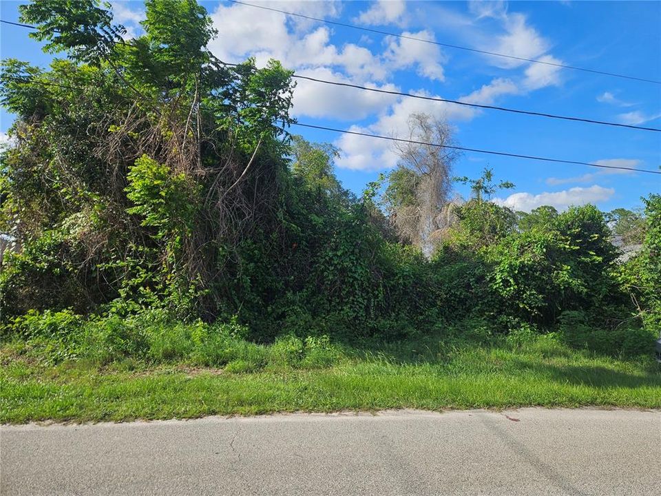 En Venta: $70,000 (0.28 acres)