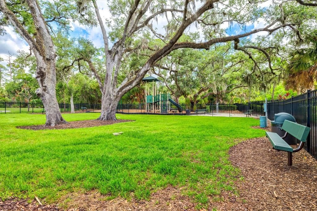 En Venta: $399,000 (3 camas, 2 baños, 1725 Pies cuadrados)