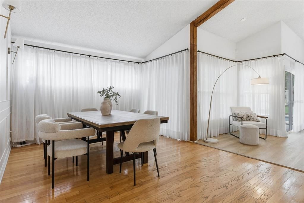 En Venta: $525,000 (3 camas, 2 baños, 1712 Pies cuadrados)