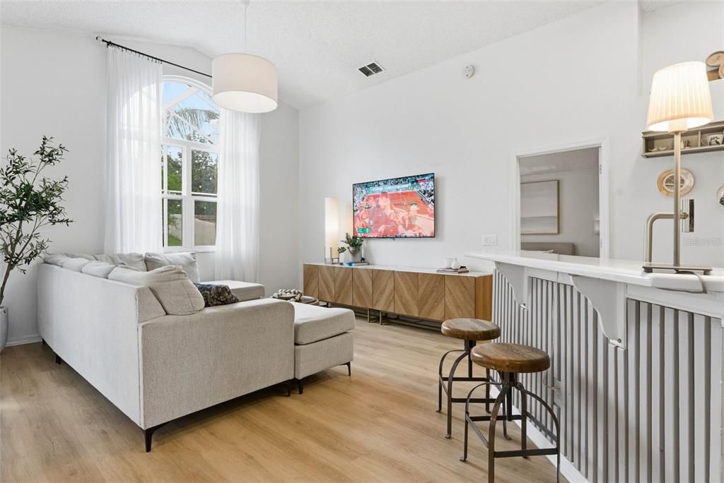 En Venta: $525,000 (3 camas, 2 baños, 1712 Pies cuadrados)