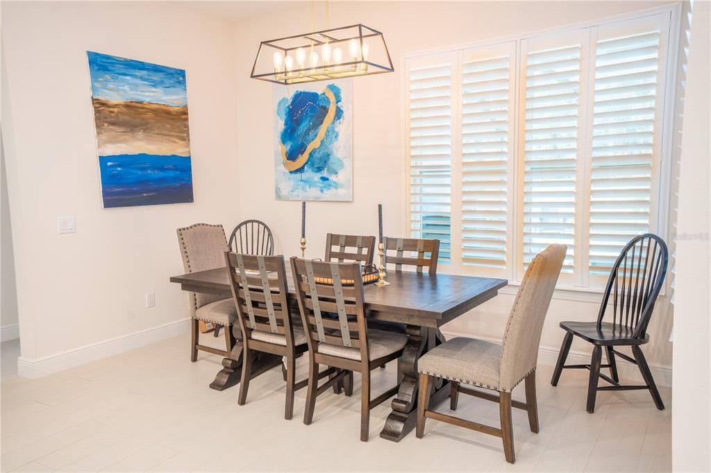 For Sale: $850,000 (4 beds, 3 baths, 2992 Square Feet)