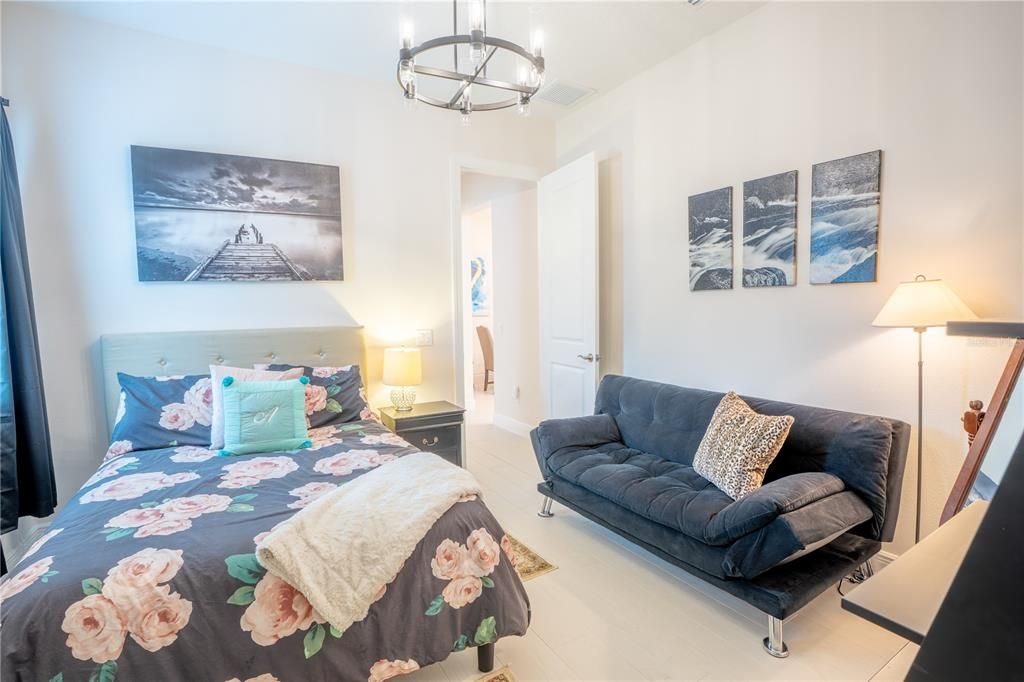 For Sale: $850,000 (4 beds, 3 baths, 2992 Square Feet)