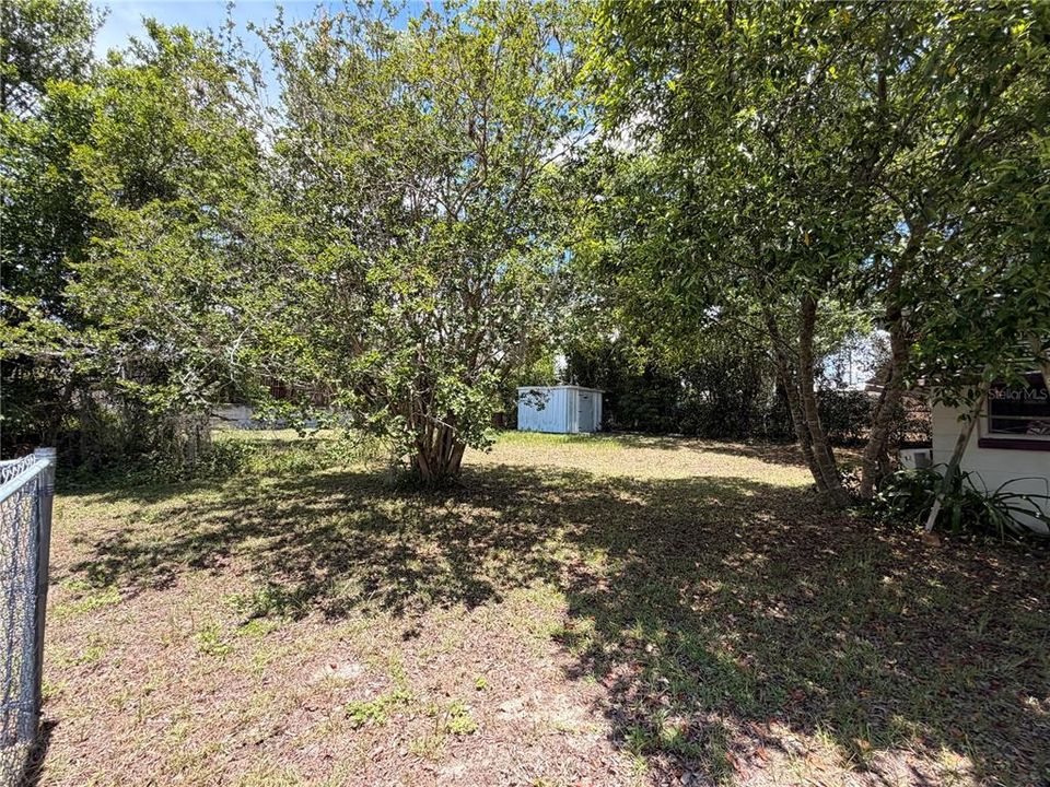 For Sale: $145,000 (2 beds, 1 baths, 1016 Square Feet)