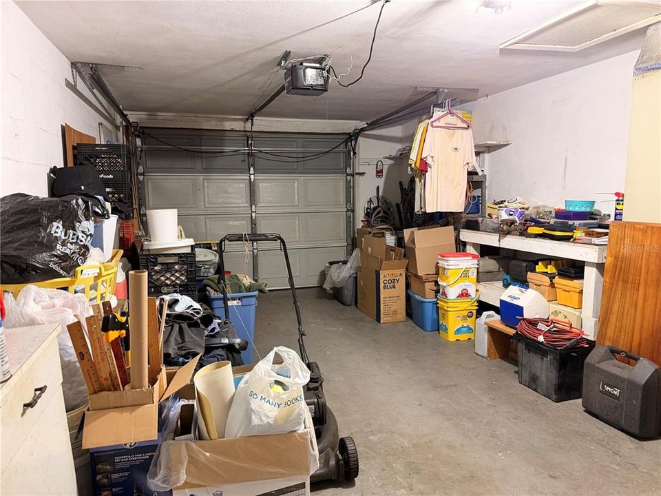 For Sale: $145,000 (2 beds, 1 baths, 1016 Square Feet)
