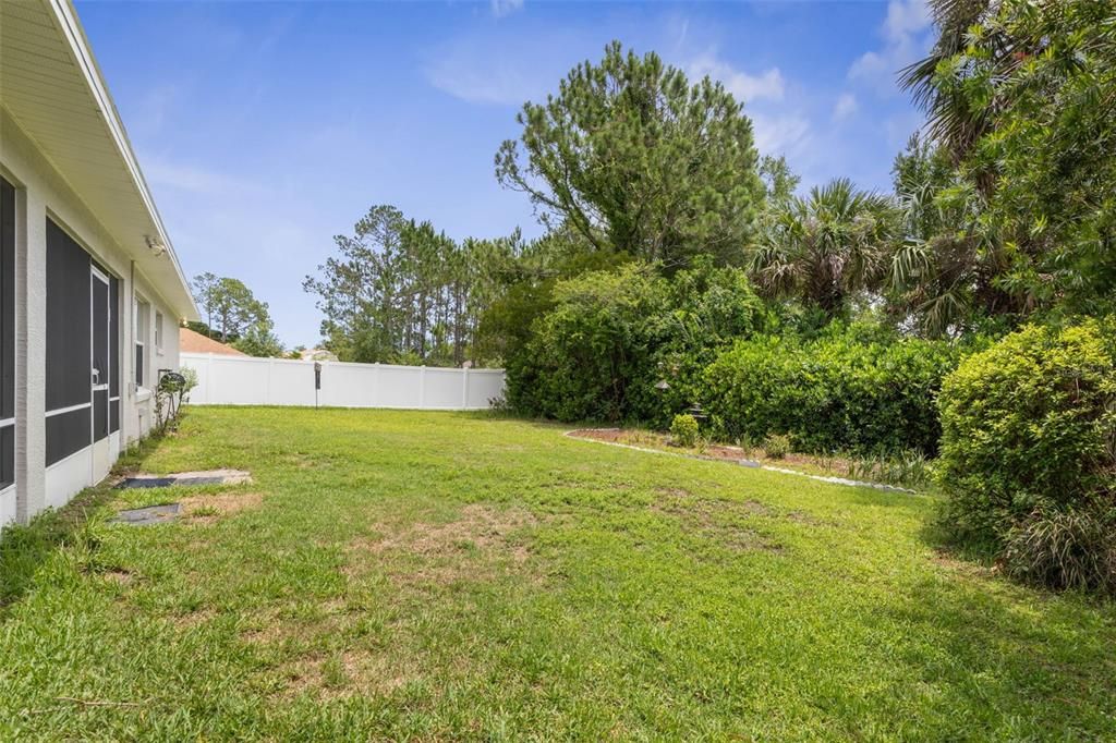 For Sale: $349,000 (3 beds, 2 baths, 1865 Square Feet)