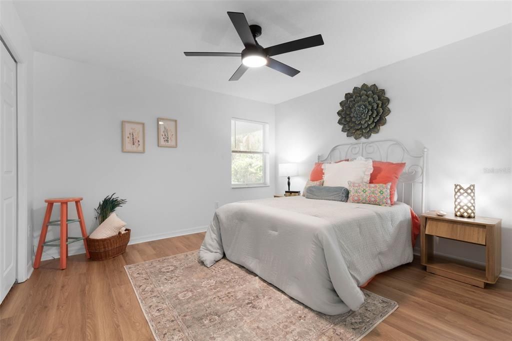 For Sale: $349,000 (3 beds, 2 baths, 1865 Square Feet)