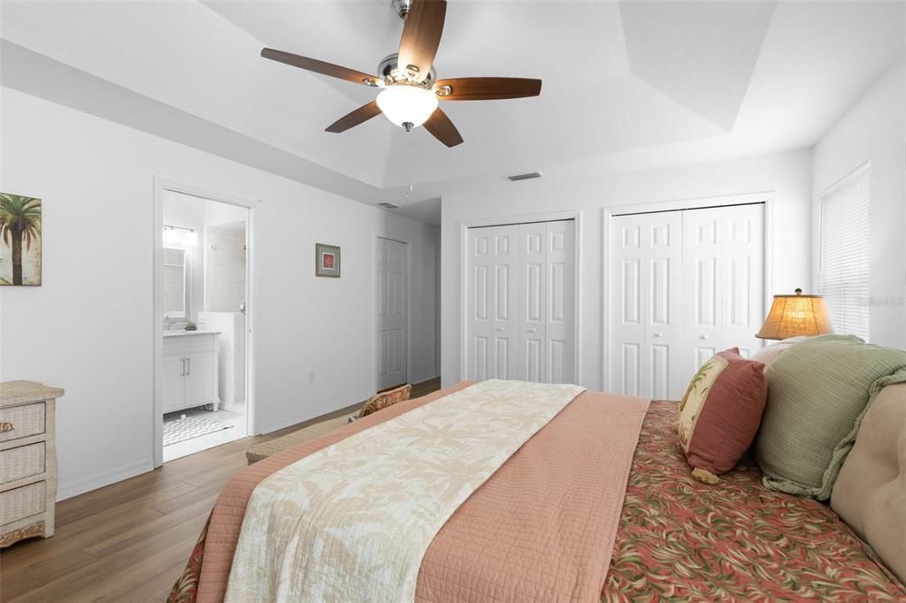 For Sale: $349,000 (3 beds, 2 baths, 1865 Square Feet)