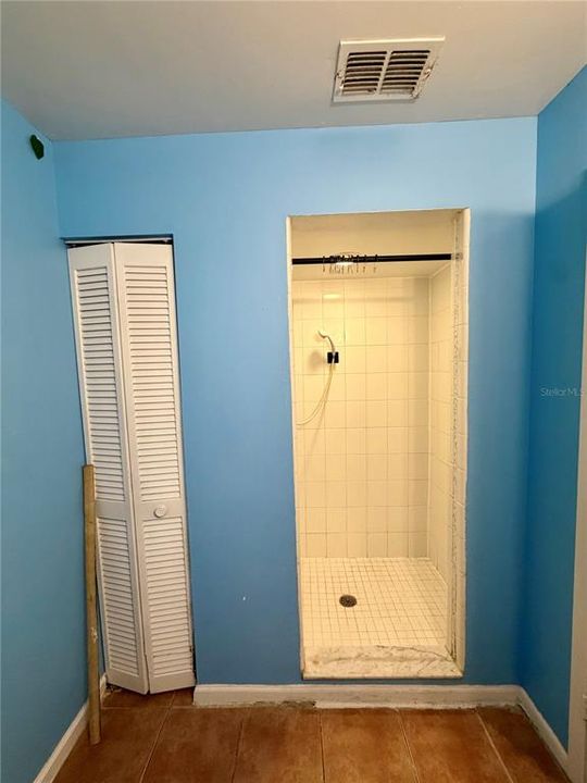 For Sale: $269,900 (2 beds, 2 baths, 1258 Square Feet)