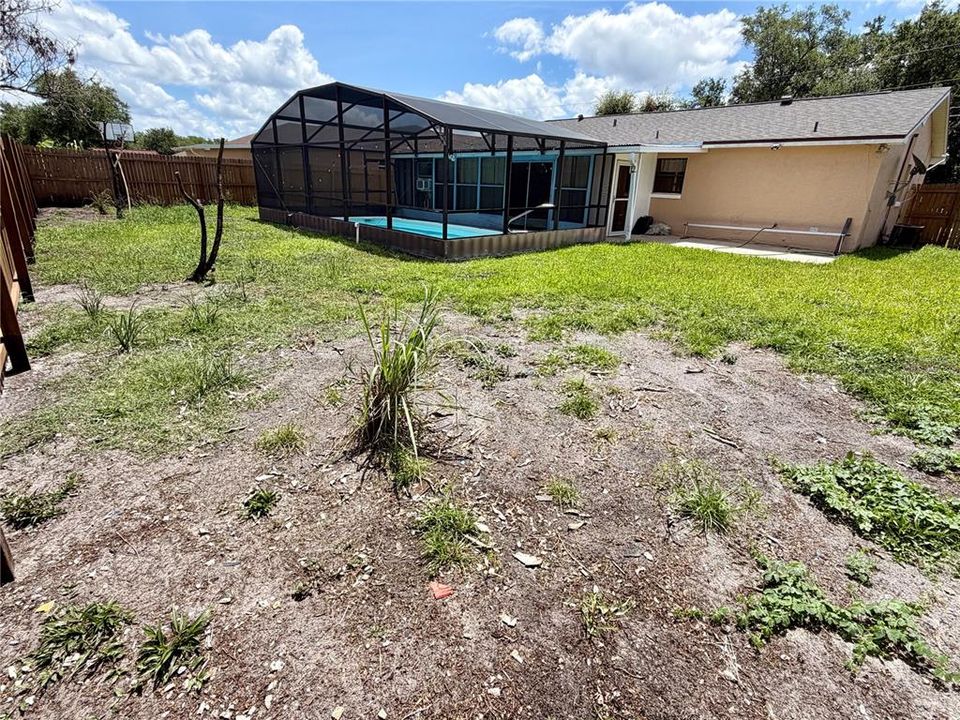 For Sale: $269,900 (2 beds, 2 baths, 1258 Square Feet)