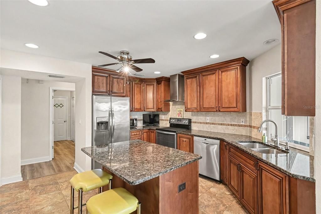 For Sale: $500,000 (3 beds, 2 baths, 2273 Square Feet)