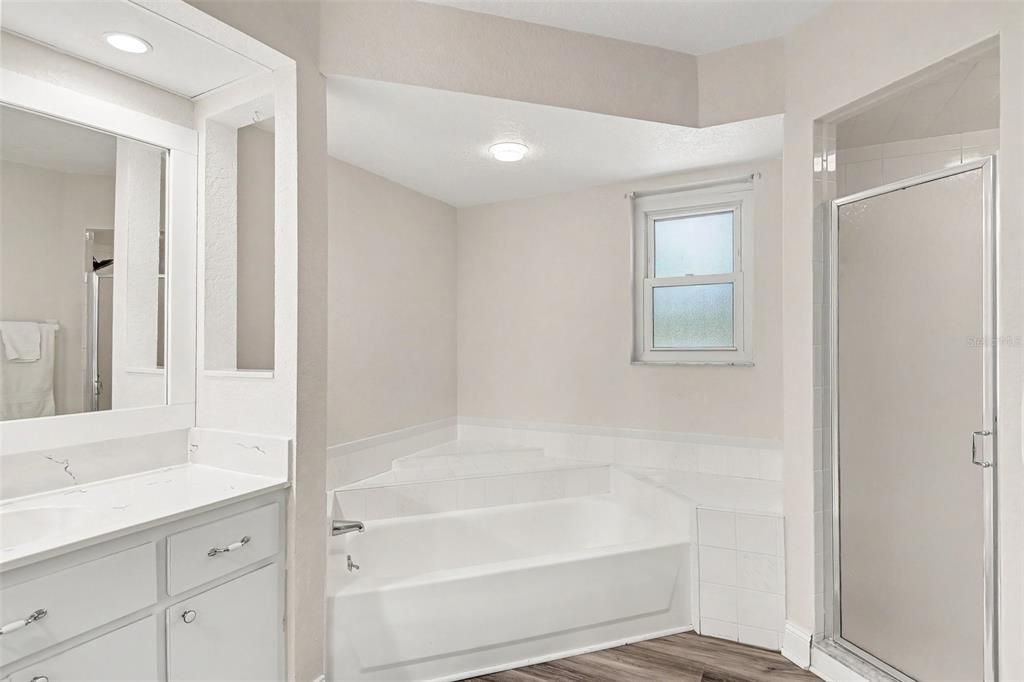 For Sale: $500,000 (3 beds, 2 baths, 2273 Square Feet)