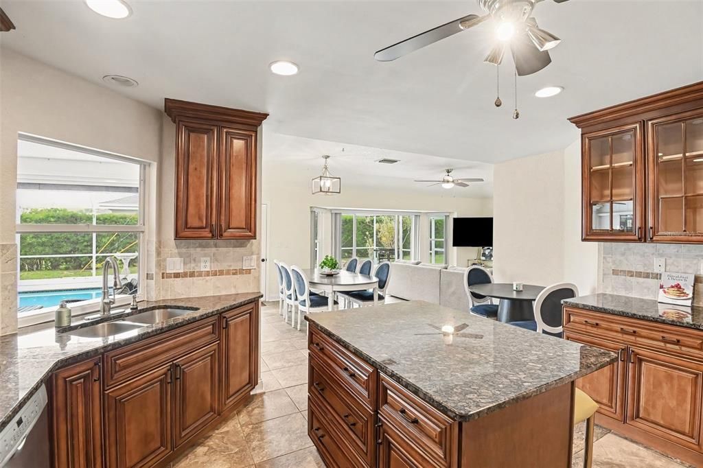 For Sale: $500,000 (3 beds, 2 baths, 2273 Square Feet)