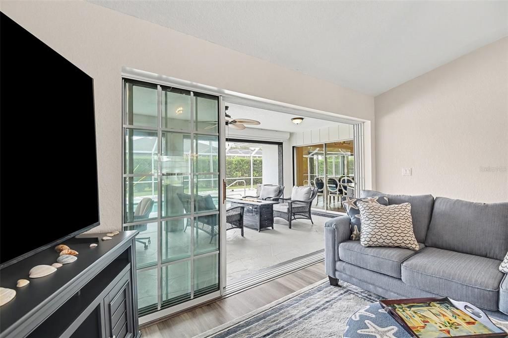 For Sale: $500,000 (3 beds, 2 baths, 2273 Square Feet)