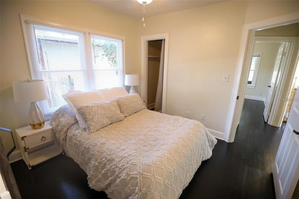 В аренду: $2,600 (2 спален, 2 ванн, 958 Квадратных фут)