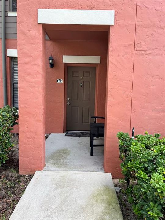 For Rent: $2,095 (2 beds, 2 baths, 1084 Square Feet)