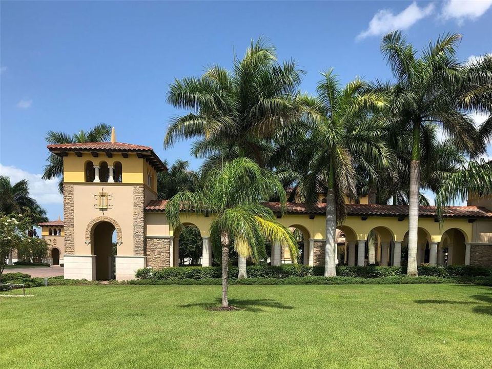 For Sale: $589,900 (4 beds, 2 baths, 2243 Square Feet)