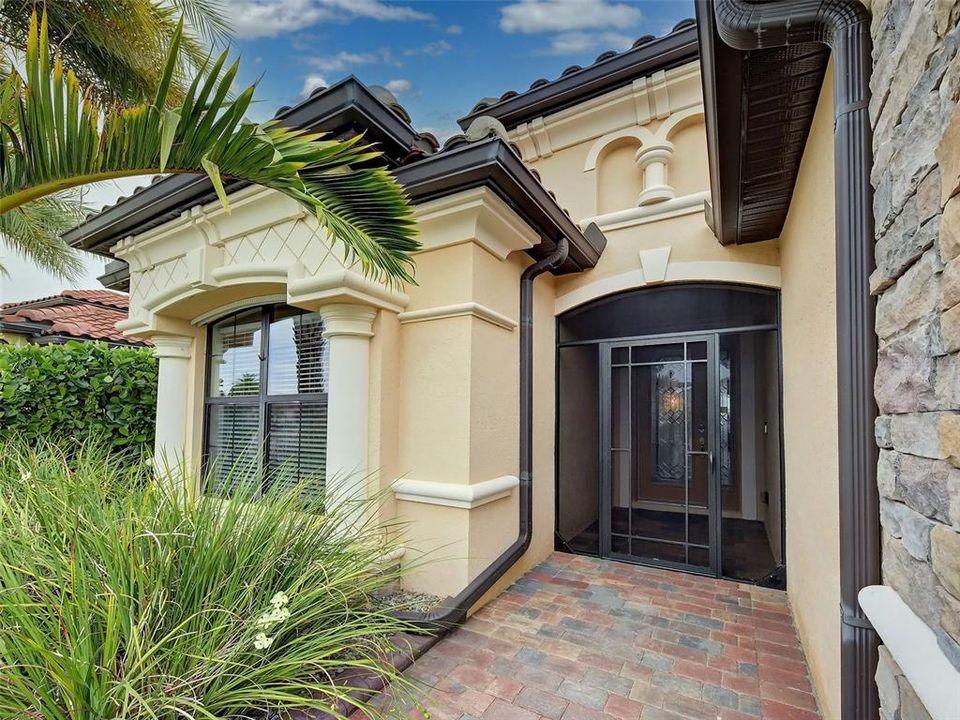 For Sale: $589,900 (4 beds, 2 baths, 2243 Square Feet)