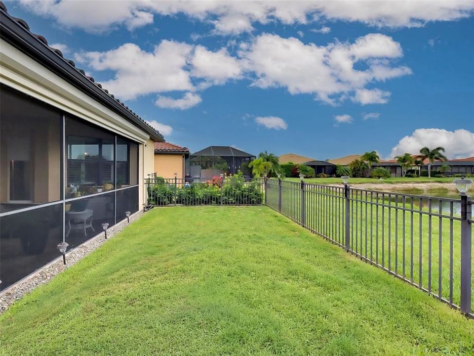 For Sale: $589,900 (4 beds, 2 baths, 2243 Square Feet)