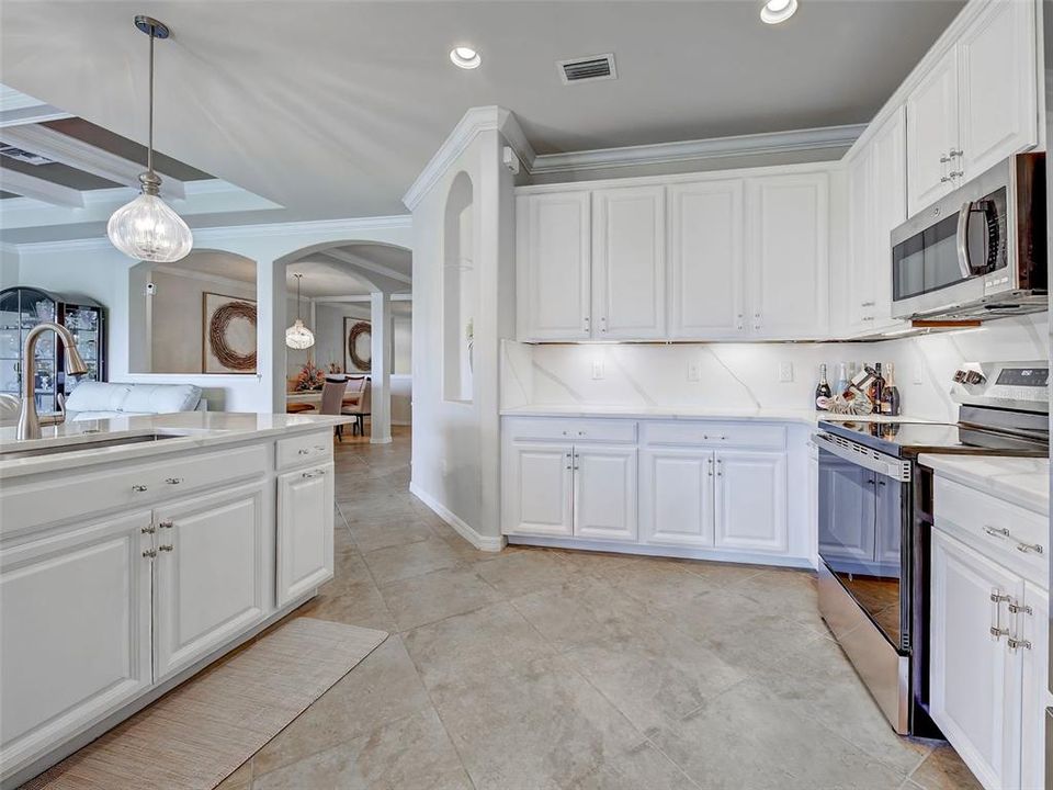 For Sale: $589,900 (4 beds, 2 baths, 2243 Square Feet)